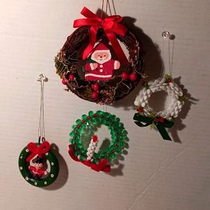 4 Vintage Christmas Wreath Ornaments
